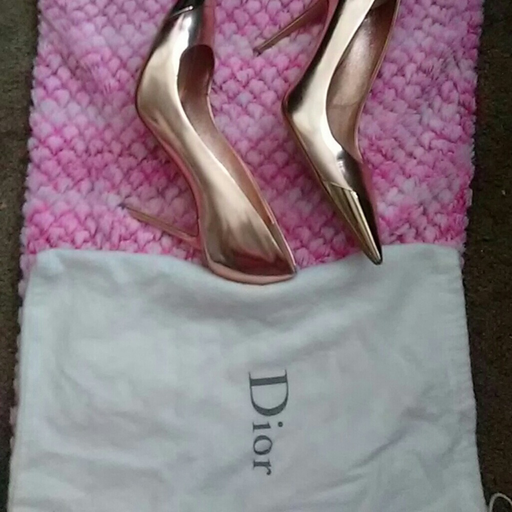 Dior  👠